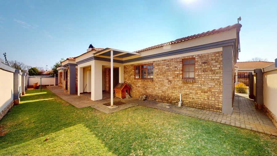 3 Bedroom Property for Sale in Grimbeeck Park North West